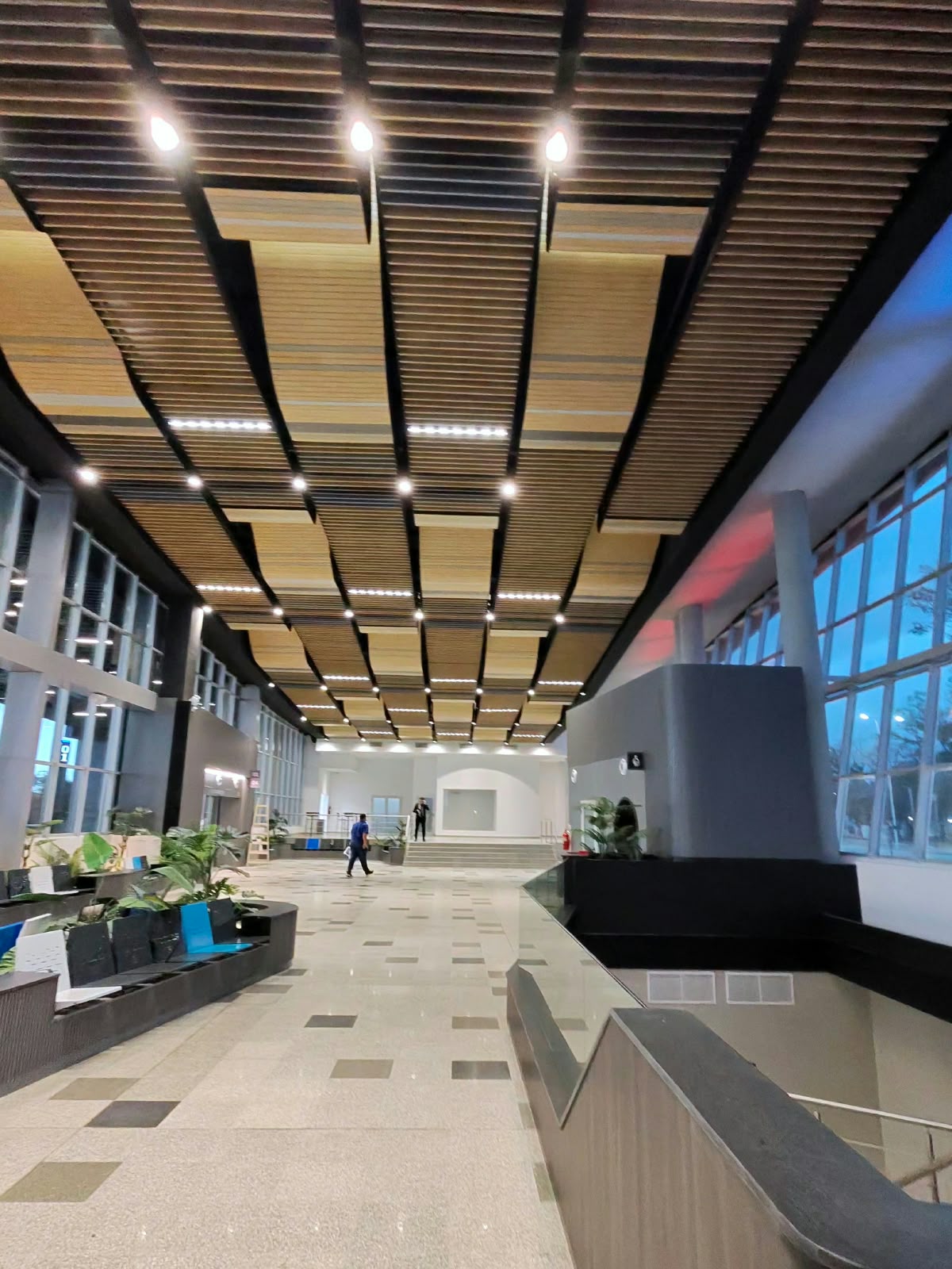 terminal 7.jpg